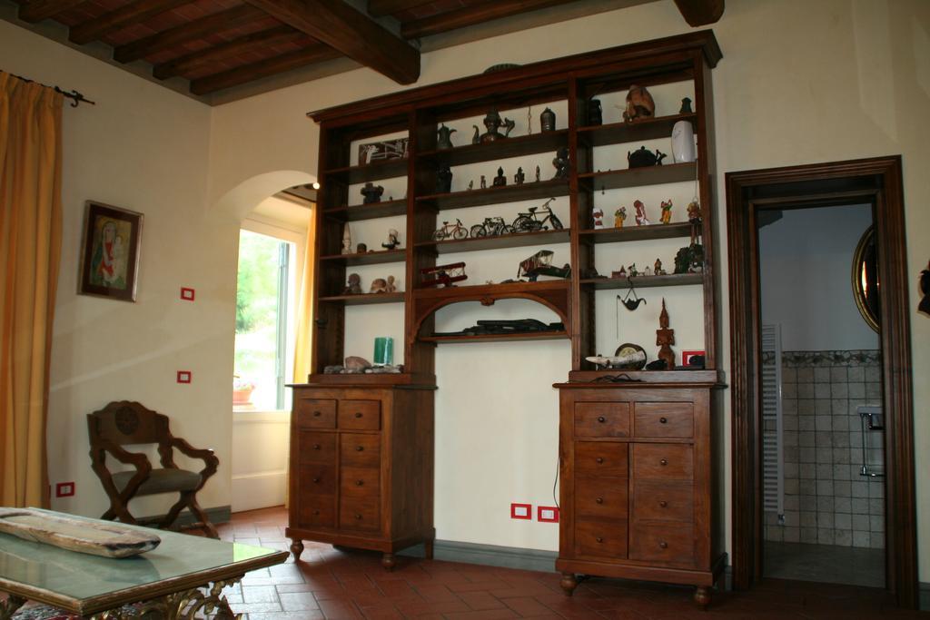 Podere Gianpaolo Пеша Екстериор снимка